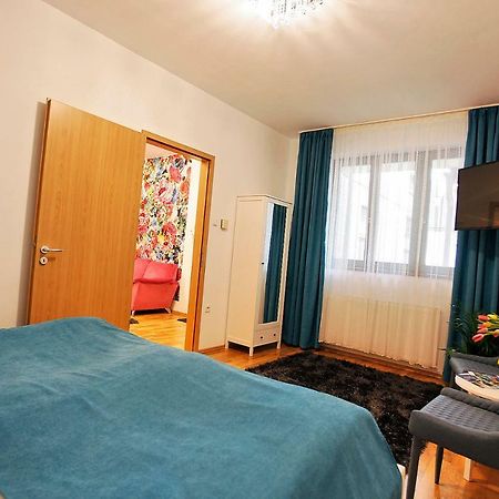 Paradise Apartman Mişcolţ Exterior foto