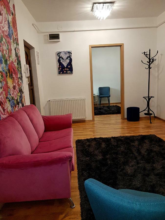 Paradise Apartman Mişcolţ Exterior foto