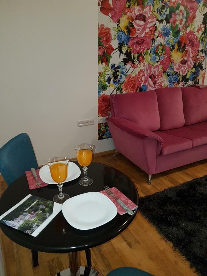 Paradise Apartman Mişcolţ Exterior foto